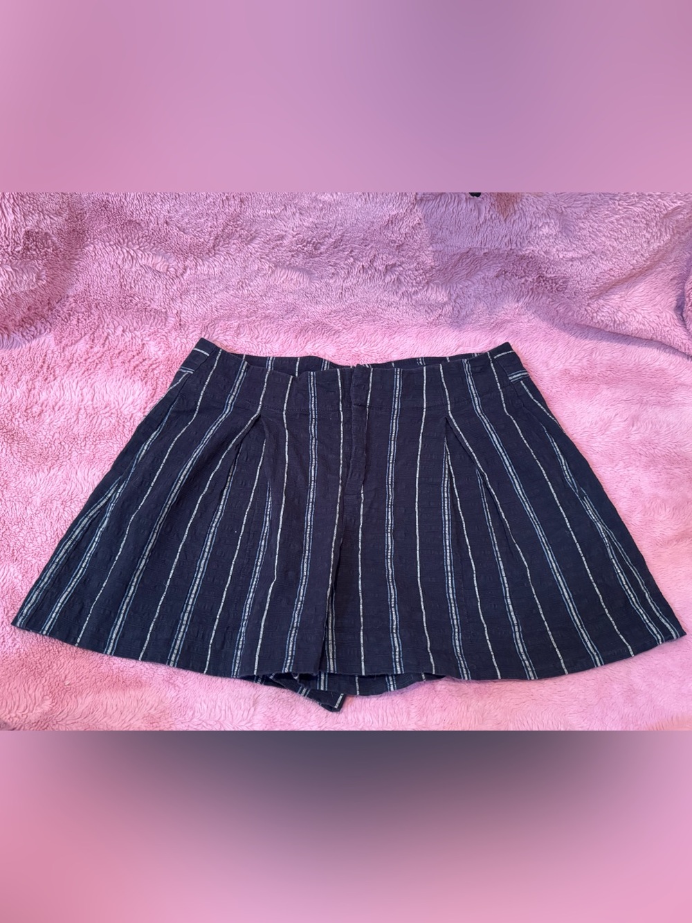 GAP Navy and White Striped Women’s Shorts